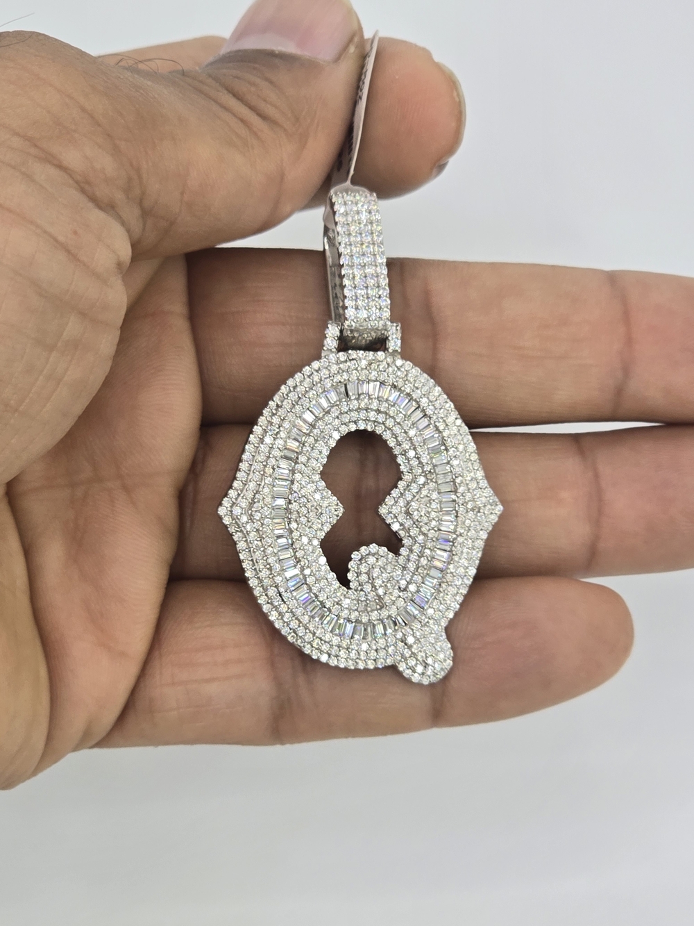 925 Sterling Silver Moissanite Diamond Letter Q pendant